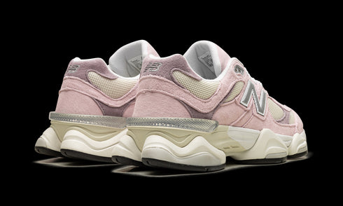 9060 "Rose Sugar Angora"