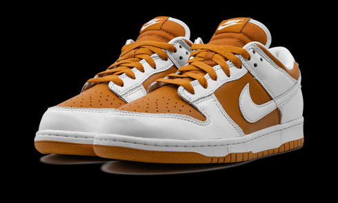 Dunk Low "Reverse Curry"