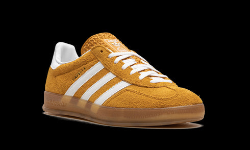 GAZELLE INDOOR WMNS "SUPCOL" HQ8716