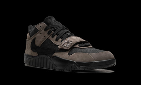 Jumpman Jack TR "Travis Scott - Dark Mocha"