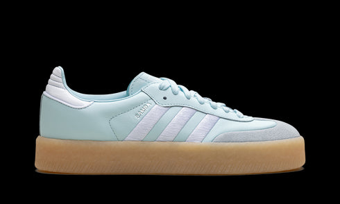 Sambae WMNS "Almost Blue Silver Metallic Gum" ID0435