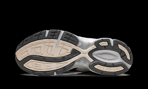 Gel 1130 WMNS "Cream Reddish Brown"