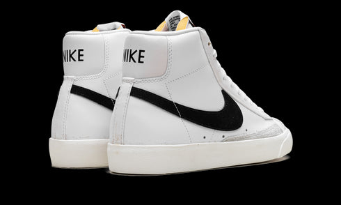 Blazer Mid 77 VNTG "White - Black"