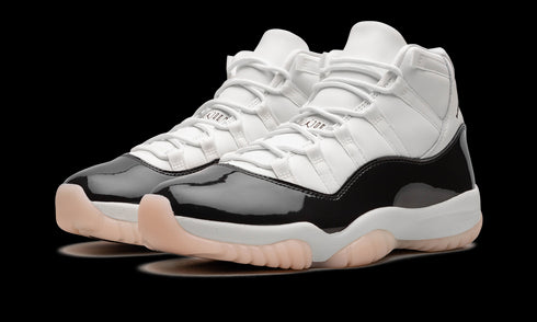 AIR JORDAN 11 WMNS "Neapolitan"