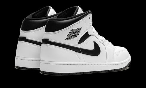 Air Jordan 1 Mid "Stormtrooper"