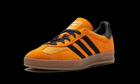 Gazelle Indoor "Orange / Core Black" IH4770