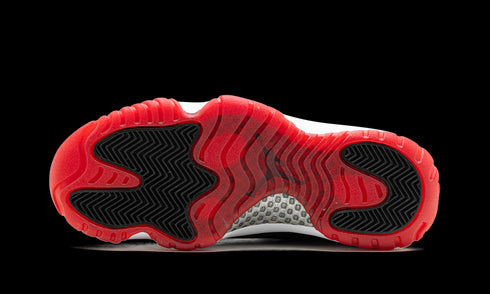 Air Jordan 11 WMNS "Bred Velvet"
