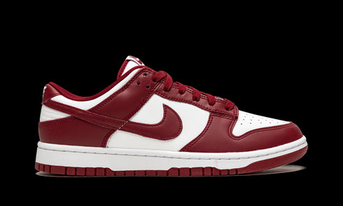 Dunk Low "Team Red"