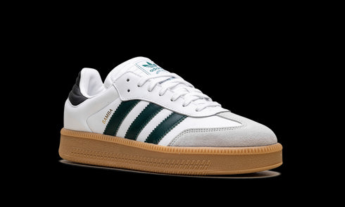 Samba XLG "Cloud White Collegiate Green" IE9181