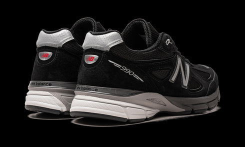 990v4 "Made In USA - Black / Silver"