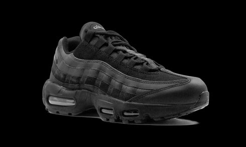 Air Max 95 Essential "Triple Black"