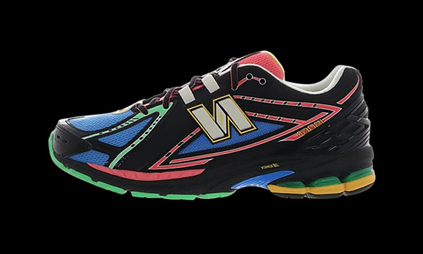 1906R WMNS "Black / Pink - Footlocker Exclusive" U1906RDM