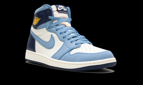 Jordan 1 High OG WMNS "First in Flight" FD2596 400
