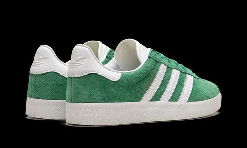 Gazelle 85 "Court Green" GY2532