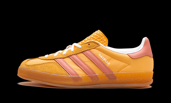 Gazelle Indoor WMNS "Semi Spark Clay" IE2959
