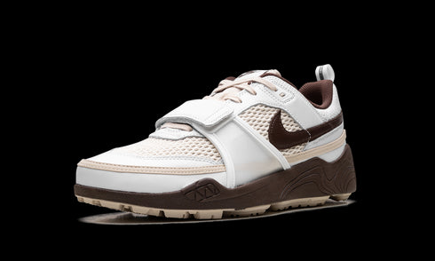 Zoom Field Jaxx "Travis Scott - Light Chocolate"