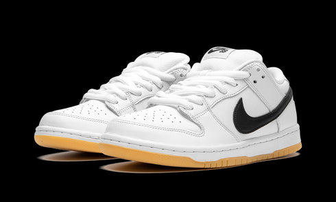 SB Dunk Low "White Gum"