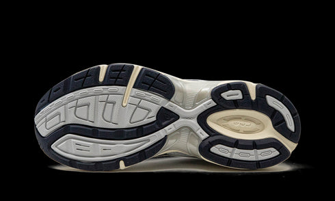 GEL-1130 WMNS "WHITE/MIDNIGHT"