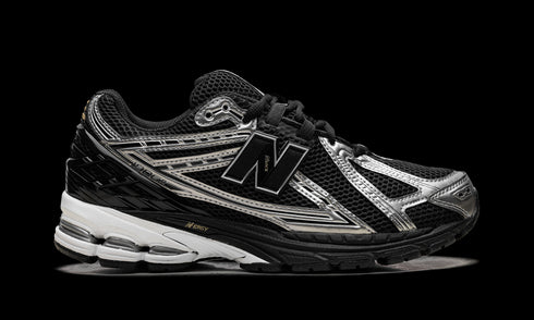 1906R "Black Grey White"