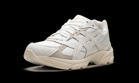 GEL-1130 "Cream Leather"