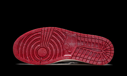 Air Jordan 1 Retro High OG "Chicago Lost and Found"