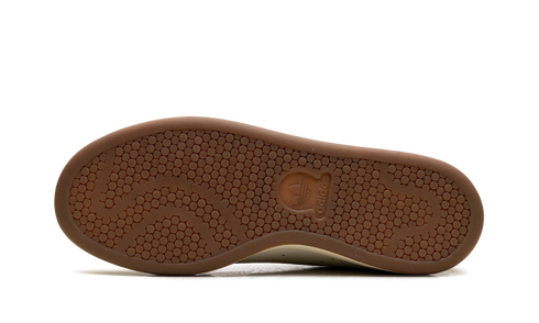 Stan Smith "Consortium Presented by END. Off White Dark Green" JQ1366