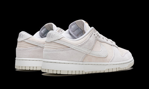 Dunk Low Retro PRM "Vast Grey"