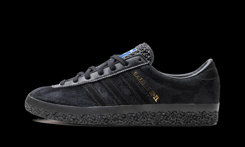 Gazelle "Triple Black" IG8939