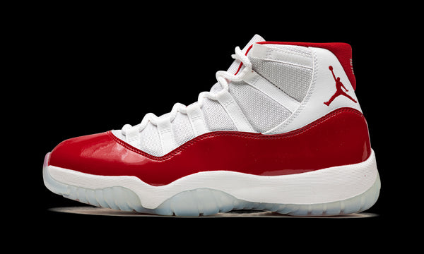 Air Jordan 11 "Cherry 2022"