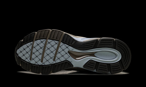 990v4 "AURALEE - Taupe" U990AR4