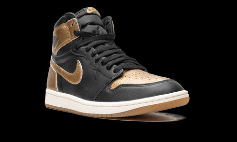 Air Jordan 1 "Metallic Gold"