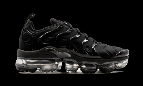 AIR VAPORMAX PLUS WMNS "Triple Black"
