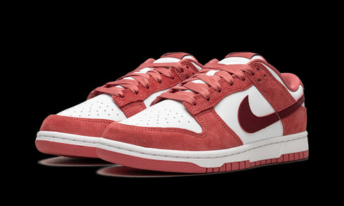 DUNK LOW WMNS "Valentine's Day"