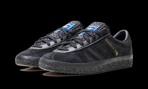 Gazelle "Triple Black" IG8939