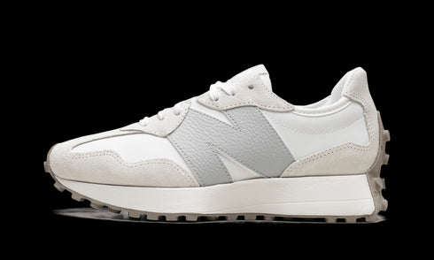 327 WMNS "Sea Salt Brighton Grey"