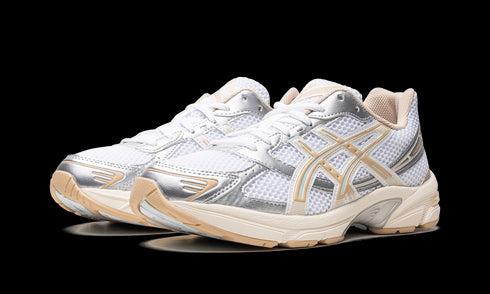 GEL-1130 WMNS "Silver Dune"