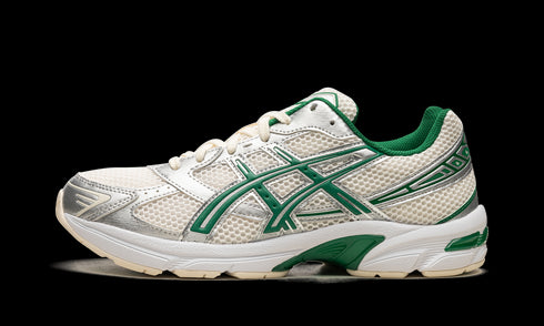 GEL-1130 "Kale Green"