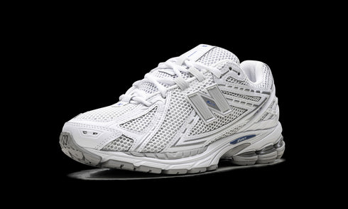 1906R "White Team Royal"