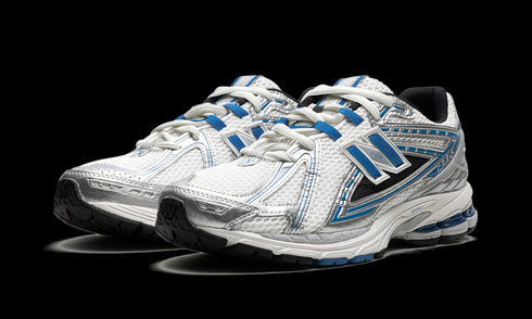 1906R "SILVER METALLIC"