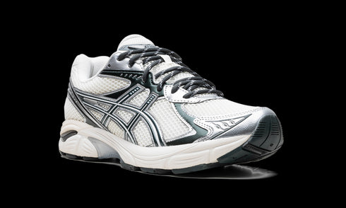 GT 2160 "Kith - Cream Scarab"