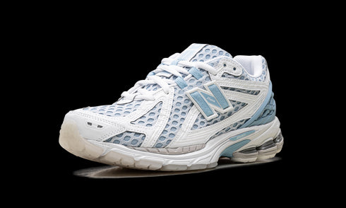 1906R "Chrome Blue" M1906RBL