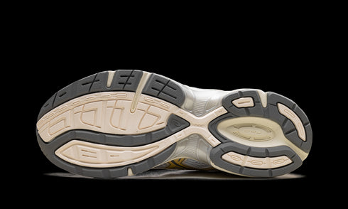 GEL-1130 WMNS "White/Faded Yellow"