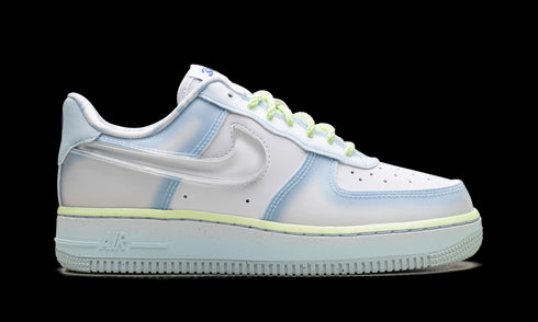 Air Force 1 Low WMNS "Serena Williams Design Crew Psychic Blue"