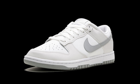 Dunk Low Retro "Summit White Light Smoke Grey"