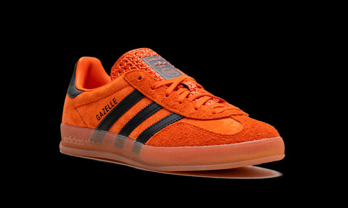Gazelle Indoor "Orange Gum" JI3905