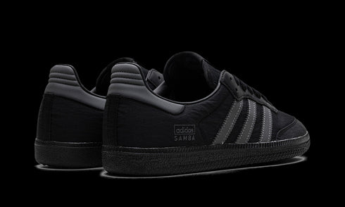 Samba OG "Core Black Reflective" IE9133